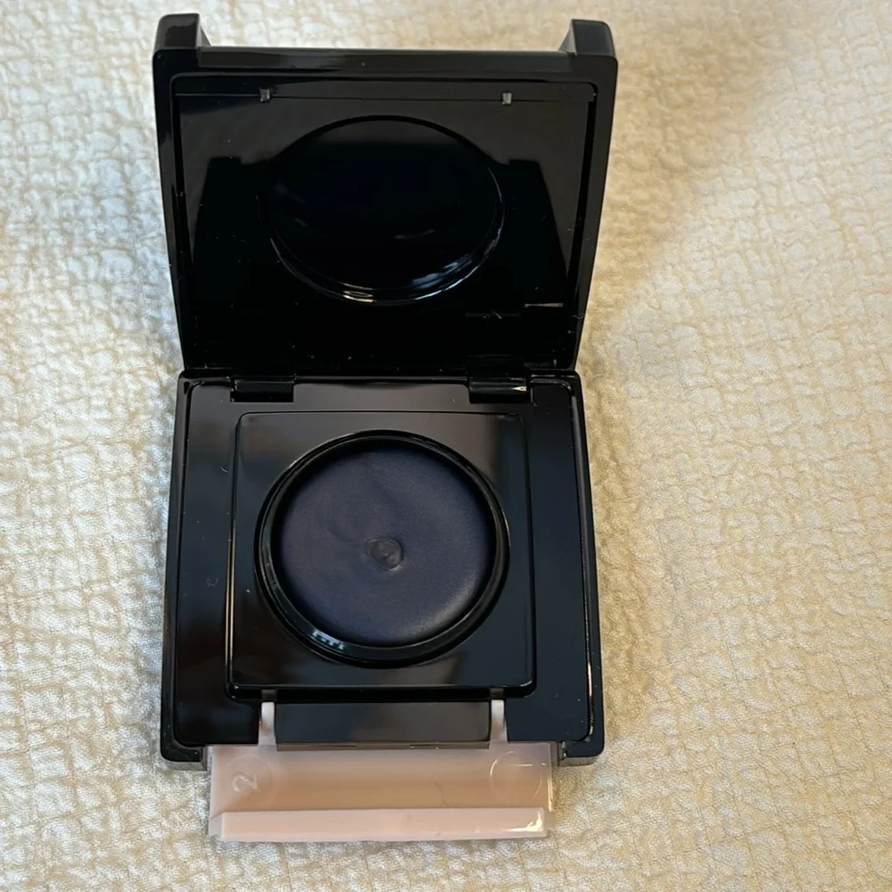 Doll 10 HydraGel Eye Liner Starry Night